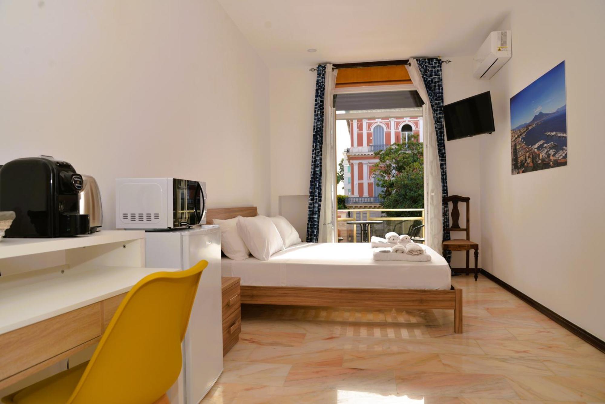Punto Felice Riviera - Centro Citta Lungomare Caracciolo Hotel Napels Buitenkant foto